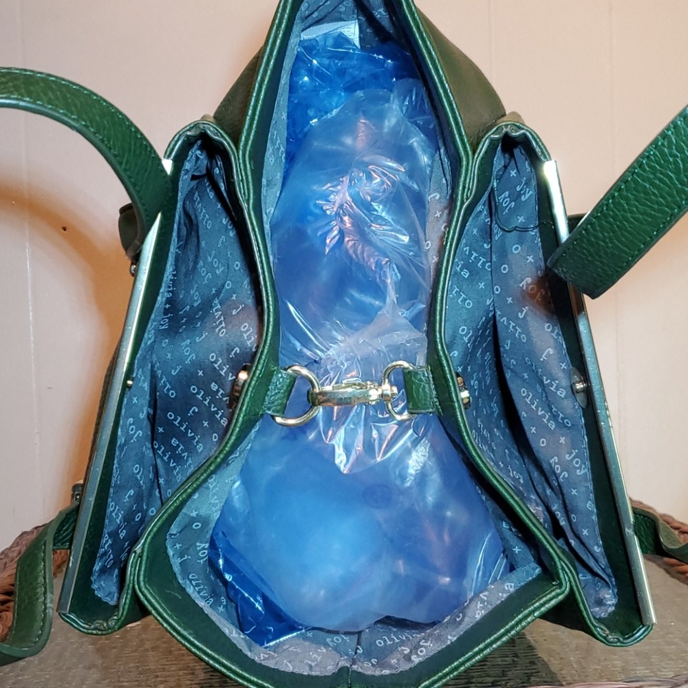 Olivia & Joy Dark Green Purse Gem